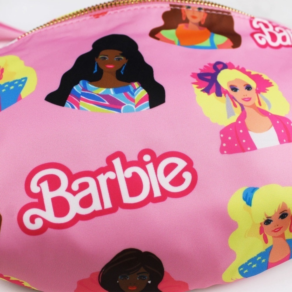 2 left !! New limited, edition, Barbie belt bag​​​ - Picture 3 of 5